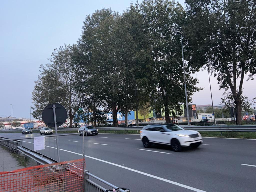 Appartamento A Milano, 17 Minuti Dalla Stazione Centrale Fs Cinisello Balsamo Ngoại thất bức ảnh